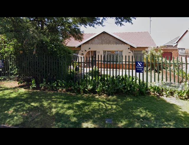 3 bed property to rent in RUSTIVIA